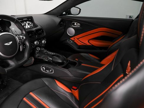 Used 2019 Aston Martin V8 Vantage Coupe RWD image 10
