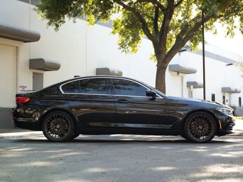 Used 2018 BMW 530i xDrive AWD/4WD image 21