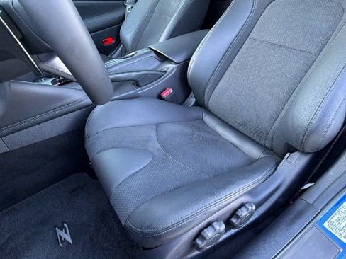 Used 2024 Nissan Z Performance w/ Floor Mat Package RWD image 15