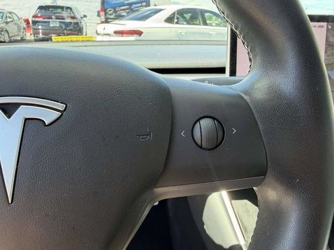 Used 2019 Tesla Model 3 Long Range AWD/4WD image 23