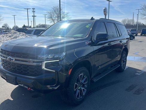 Used 2021 Chevrolet Tahoe Z71 w/ Z71 Signature Package image 10
