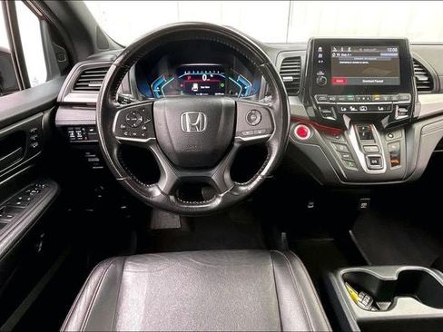 Certified 2024 Honda Odyssey Sport image 5