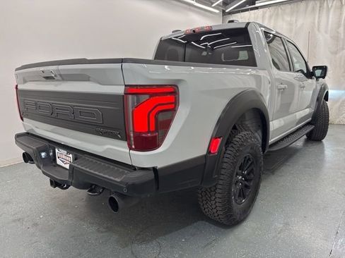Used 2024 Ford F150 Raptor AWD/4WD image 9