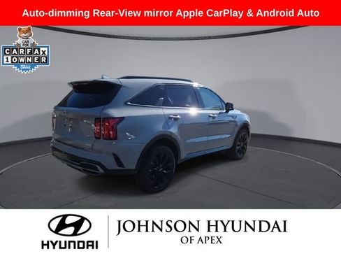 Used 2023 Kia Sorento SX image 9