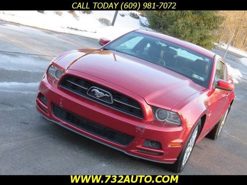 Used 2013 Ford Mustang Premium image 18