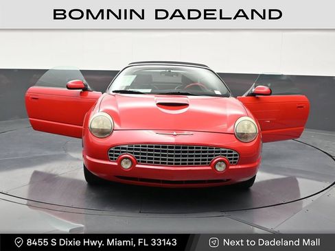 Used 2003 Ford Thunderbird image 35