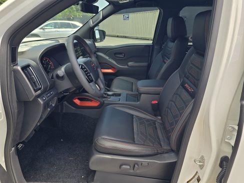 New 2026 Nissan Frontier Pro-X RWD image 13