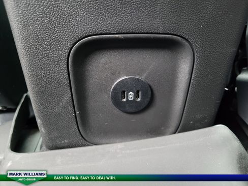 Used 2024 Ford Escape ST-Line Select w/ Tech Pack #2 image 16