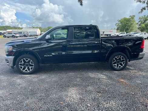 Used 2026 RAM 1500 Laramie AWD/4WD image 2