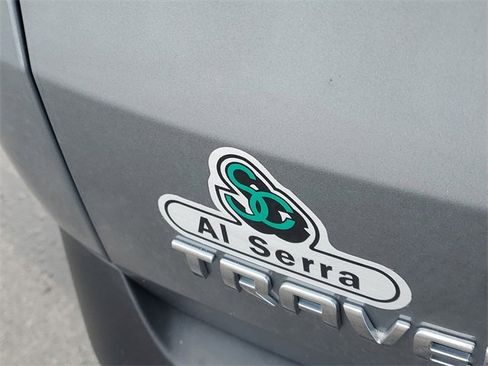 Certified 2023 Chevrolet Traverse LT image 6