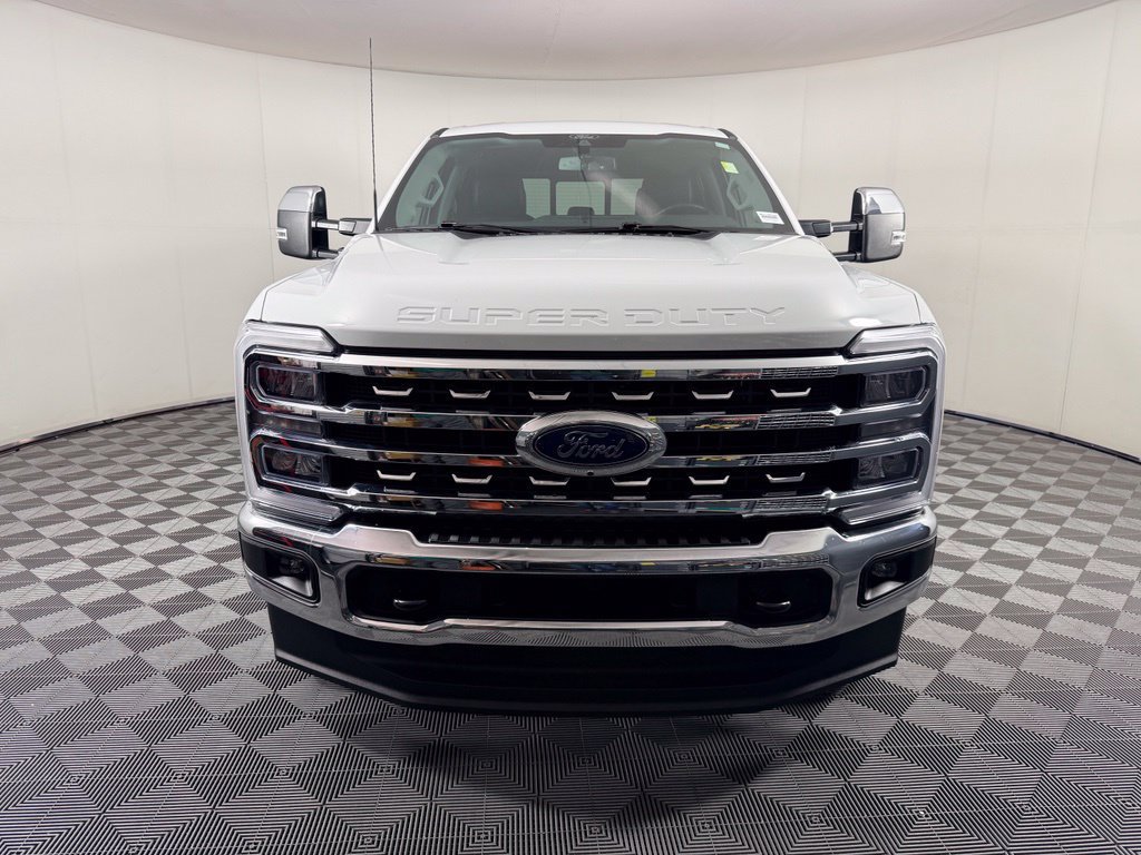 Used 2025 Ford F350 Lariat w/ Chrome Package AWD/4WD image 3