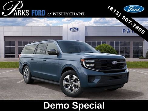 New 2027 Ford Expedition Max Active RWD image 4