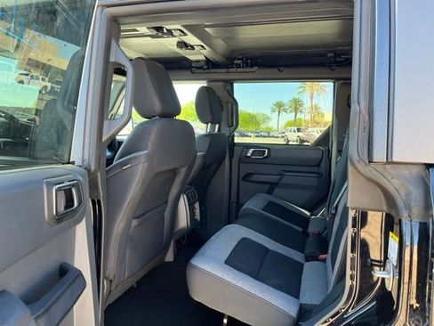Used 2025 Ford Bronco Big Bend image 12