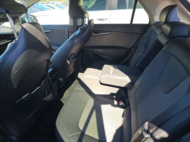 Used 2023 Kia Niro Wind w/ Wind Preserve Package FWD image 18