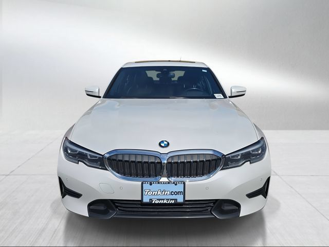 Used 2021 BMW 330i xDrive Sedan w/ Premium Package AWD/4WD image 8