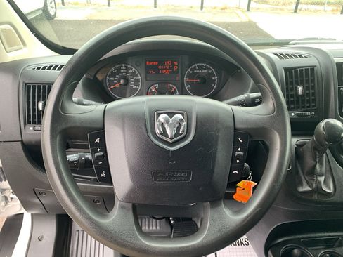 Used 2021 RAM ProMaster 2500 image 22