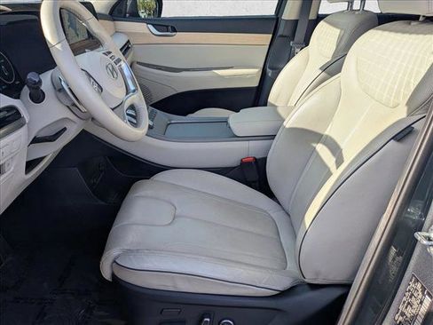 Used 2023 Hyundai Palisade Limited w/ Cargo Package FWD image 16