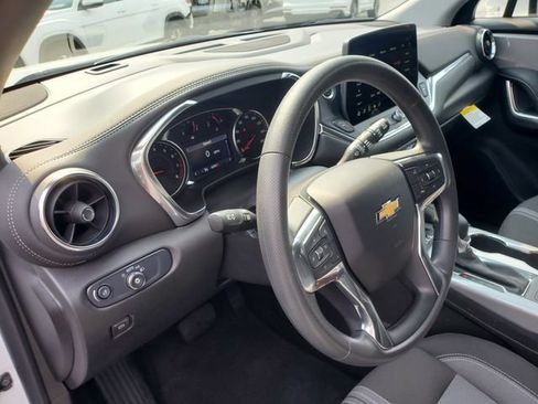 Used 2024 Chevrolet Blazer LT w/ Convenience Package FWD image 23