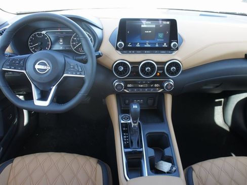 Used 2024 Nissan Sentra SV w/ SV Premium Package FWD image 9