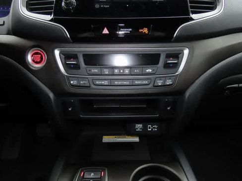 Certified 2022 Honda Pilot TrailSport image 23