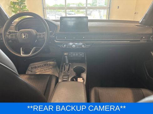 Certified 2023 Honda Civic Sport Touring image 9