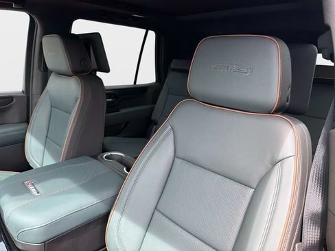 New 2026 GMC Yukon AT4 w/ AT4 Premium Plus Package AWD/4WD image 20