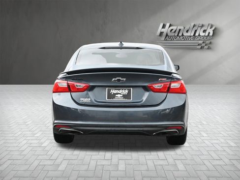 Used 2020 Chevrolet Malibu RS image 9