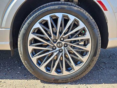 New 2026 Hyundai Palisade Calligraphy FWD image 13