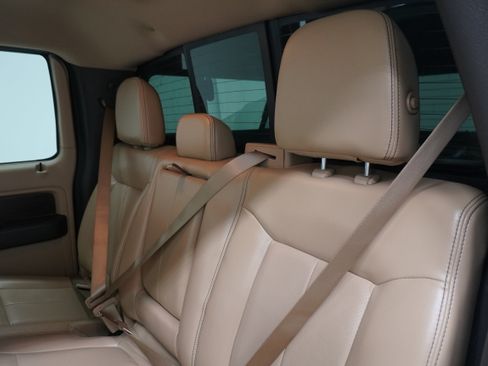 Used 2013 Ford F150 Lariat w/ Lariat Chrome Pkg AWD/4WD image 14