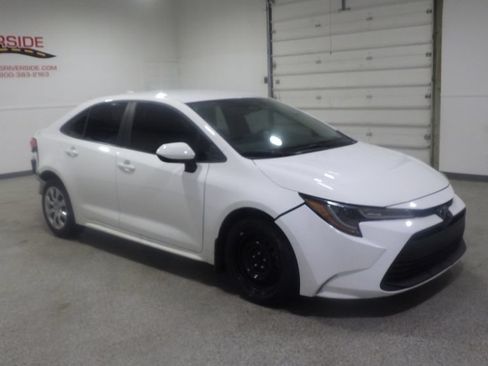 Used 2024 Toyota Corolla LE FWD image 5