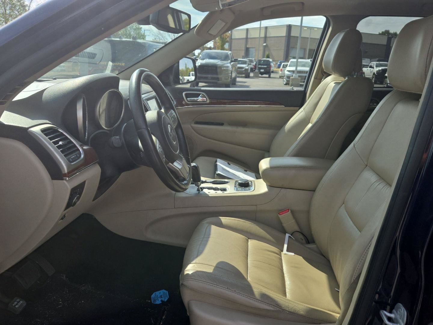 Used 2013 Jeep Grand Cherokee Limited AWD/4WD image 15