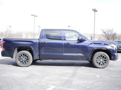 Used 2024 Toyota Tundra Platinum image 7