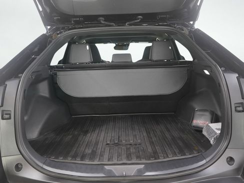 Used 2023 Toyota bZ4X XLE image 9