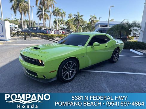Used 2023 Dodge Challenger R/T w/ Plus Package RWD image 4