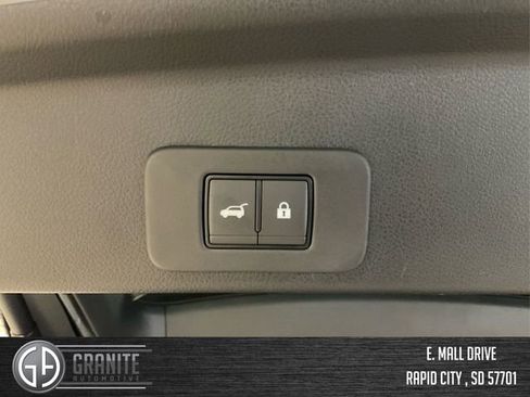 New 2025 Nissan Murano SL AWD/4WD image 14