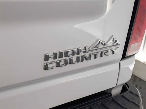 Used 2024 Chevrolet Silverado 3500 High Country w/ High Country Premium Package image 14
