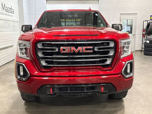 Used 2021 GMC Sierra 1500 AT4 w/ AT4 Value Package AWD/4WD image 2