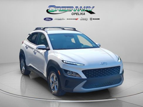 Used 2023 Hyundai Kona SEL AWD/4WD image 1