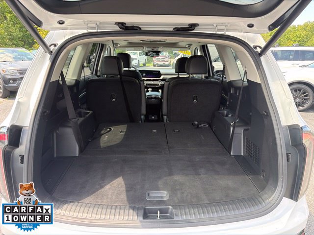Used 2024 Kia Telluride EX w/ EX Captain's Chair Package AWD/4WD image 18