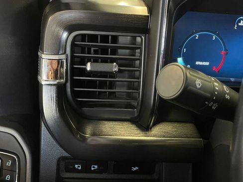 Used 2024 Ford F250 Lariat AWD/4WD image 14