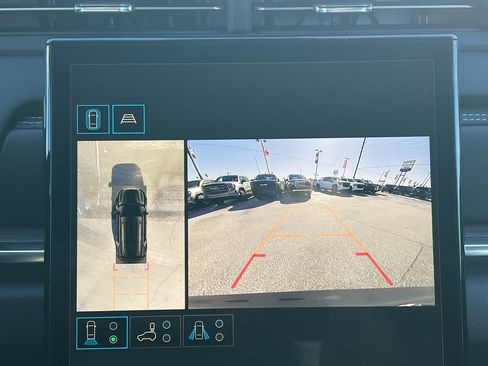 New 2026 GMC Terrain Denali w/ LPO, Black Badging Package image 5