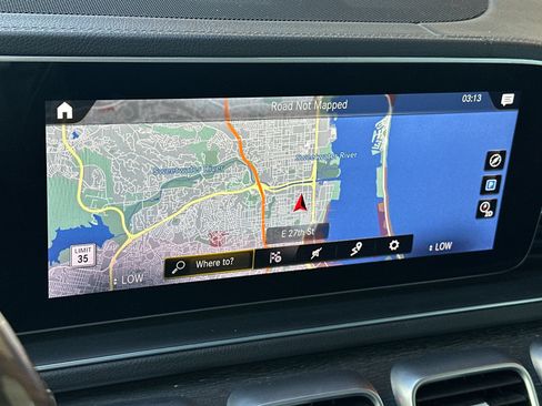 Used 2021 Mercedes-Benz GLS 580 4MATIC image 20