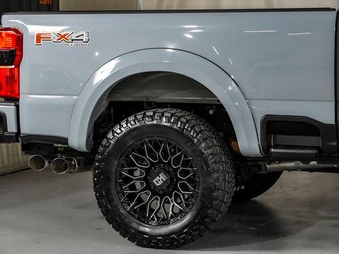 Used 2024 Ford F250 Lariat w/ Sport Appearance Package AWD/4WD image 7