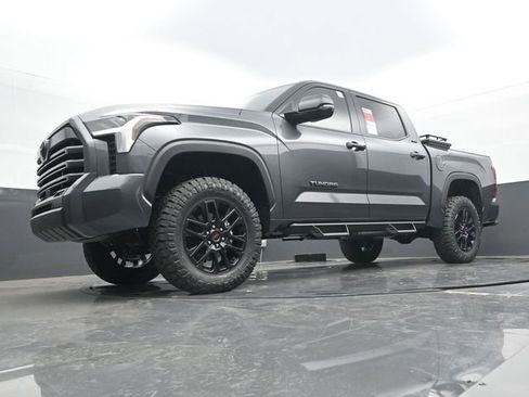 Used 2025 Toyota Tundra SR5 w/ SR5 Convenience Package AWD/4WD image 26