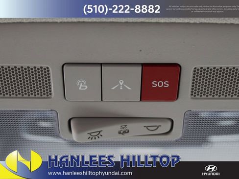 New 2025 Hyundai Venue Limited image 25