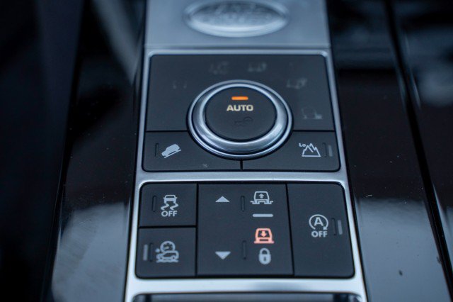Used 2020 Land Rover Discovery HSE AWD/4WD image 63