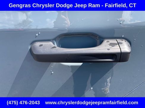 Certified 2025 Jeep Gladiator Mojave w/ Safety Group AWD/4WD image 30