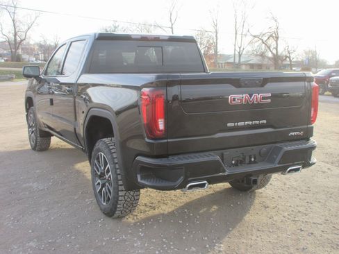 New 2026 GMC Sierra 1500 AT4 w/ AT4 Premium Package image 9