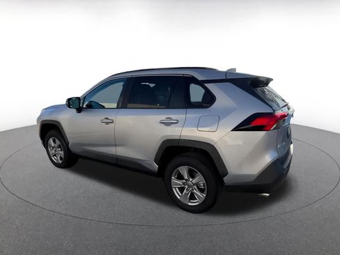 Used 2025 Toyota RAV4 LE image 9