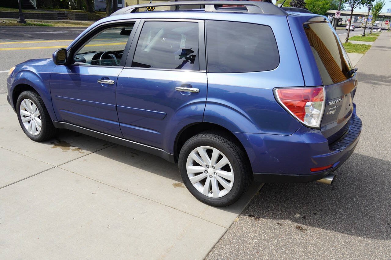 Used 2012 Subaru Forester 2.5X Premium AWD/4WD image 9
